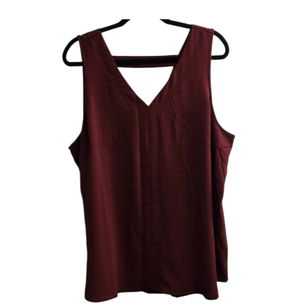 Maurices Deep Red V-Neck Tank Top. Xl